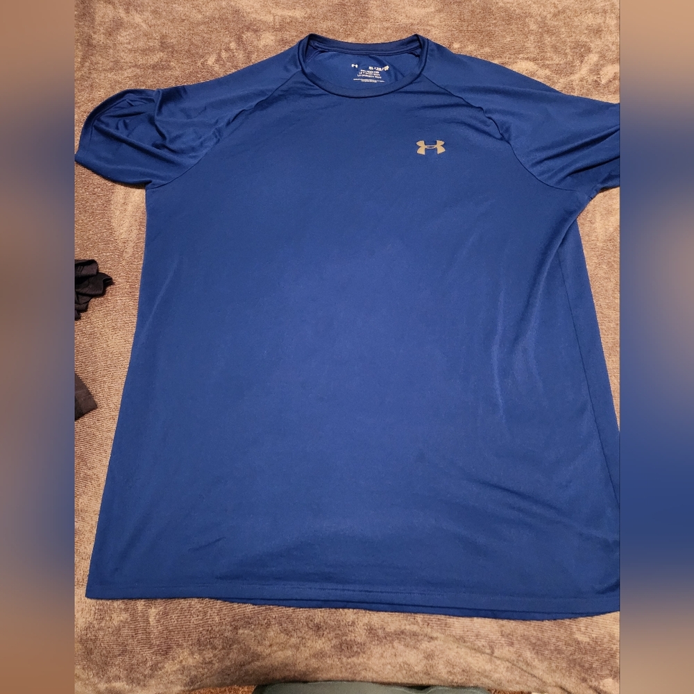 Men's tshirt